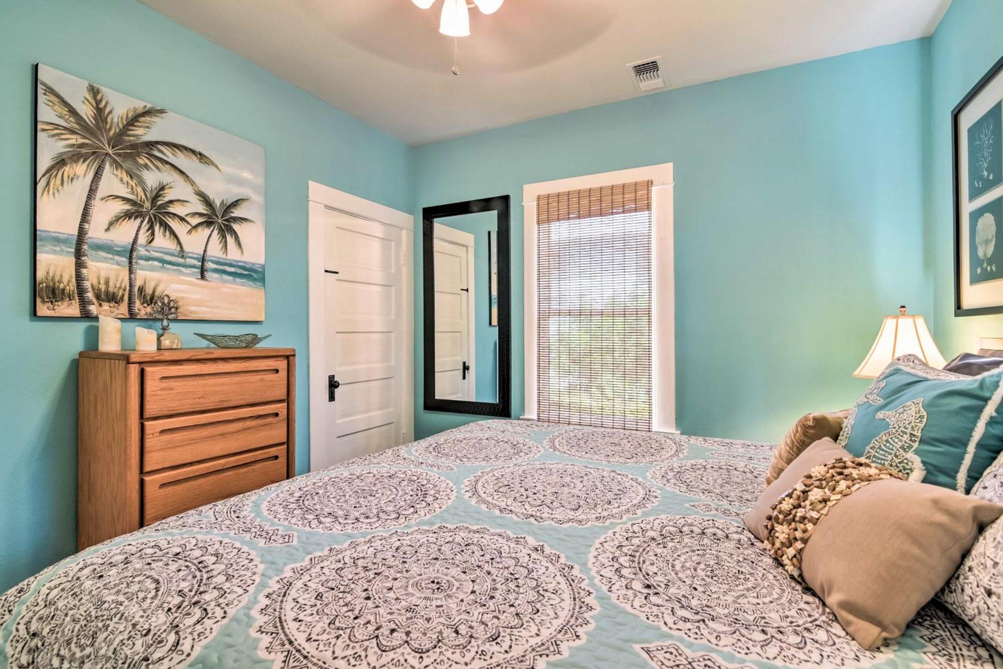 Quaint Galveston Vacation Home - Central Location! Экстерьер фото